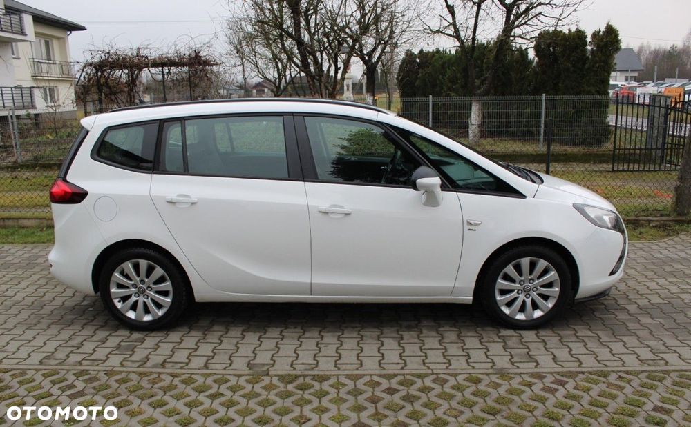 Opel Zafira - 4