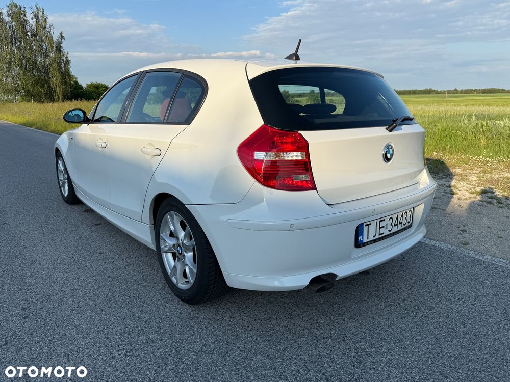 BMW Seria 1 118d - 4