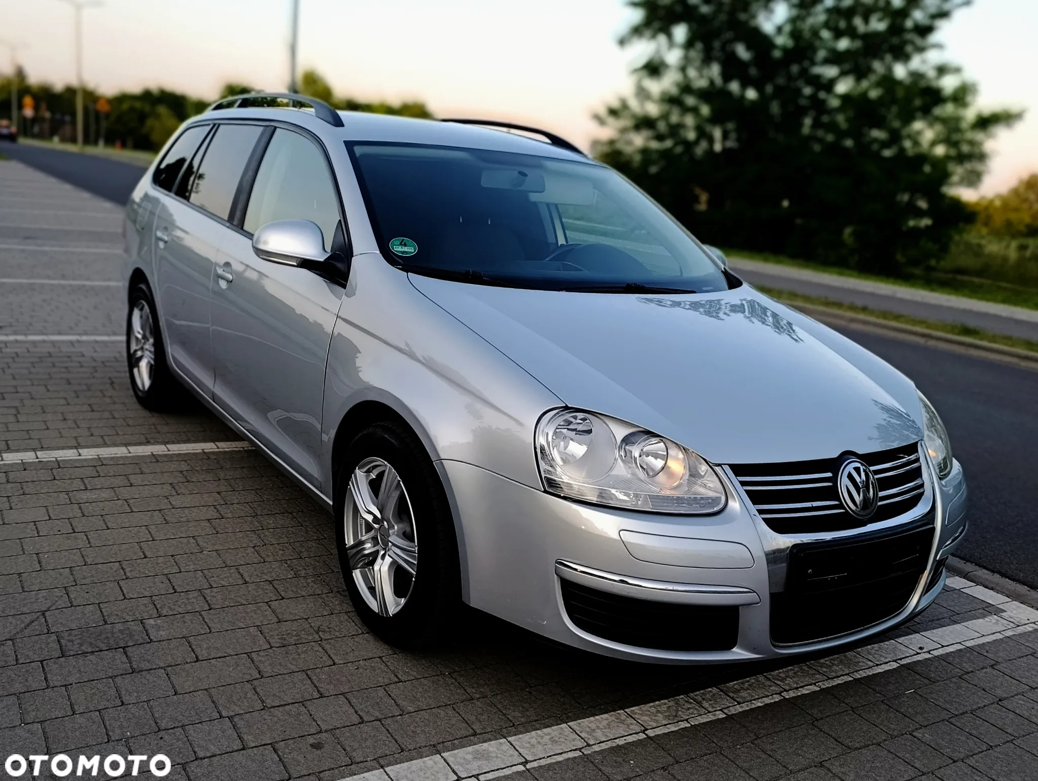 Volkswagen Golf Variant 1.9 TDI DPF Trendline - 4