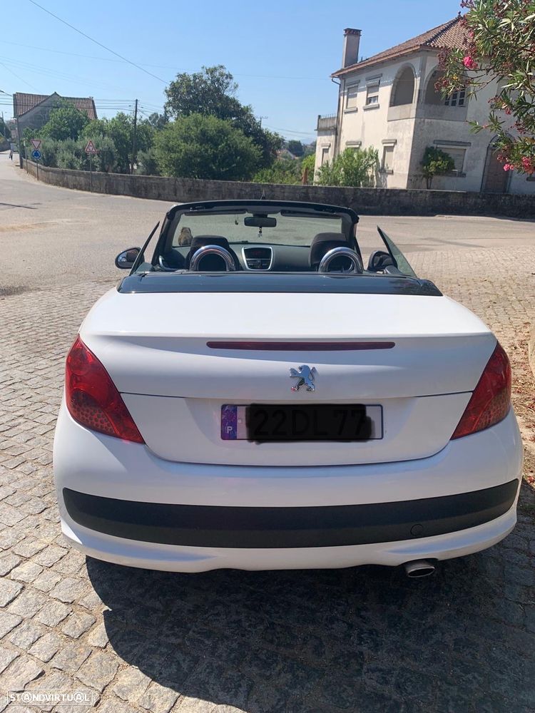 Peugeot 207 CC 1.6 HDi FAP Sport - 9