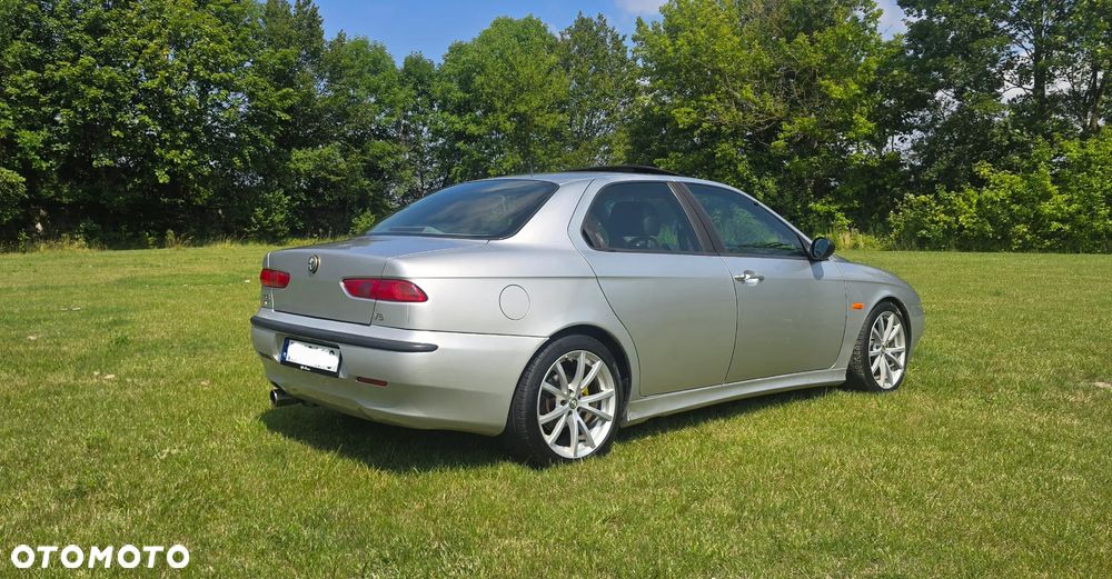 Alfa Romeo 156 2.5 V6 Distinctive - 6