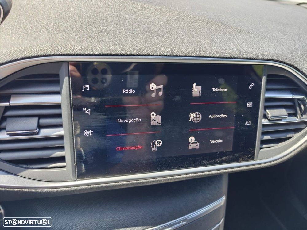 Peugeot 308 SW 1.5 BlueHDi GT EAT8 - 14