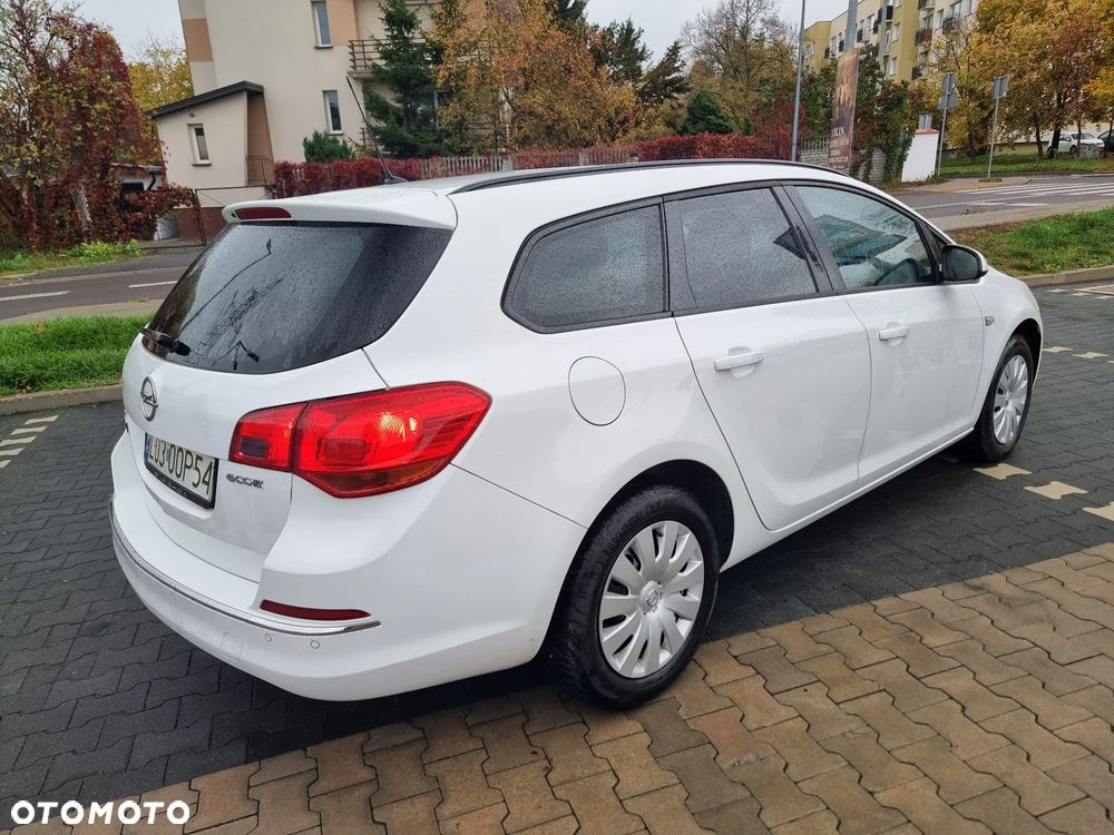 Opel Astra - 4
