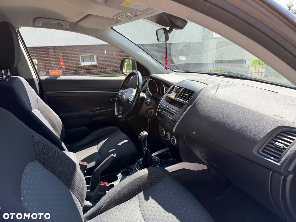 Mitsubishi ASX 1.6 Invite AS&G - 15