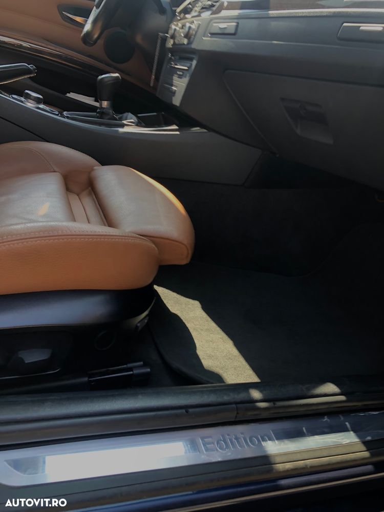 BMW Seria 3 320d DPF Edition Sport - 12