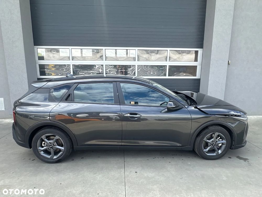 Kia K4 - 1