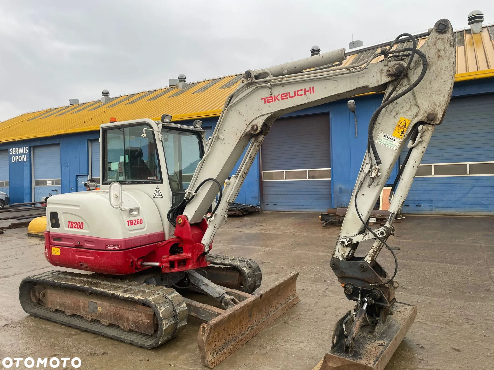 Takeuchi TB260 - 4