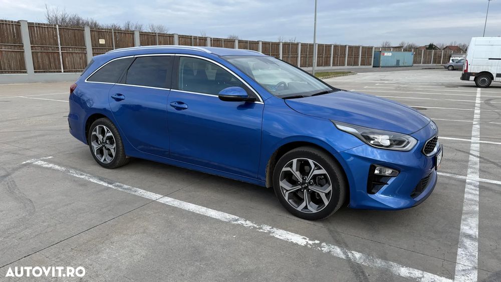 Kia Ceed 1.6 DSL MHEV 7DCT HP GT Line - 11