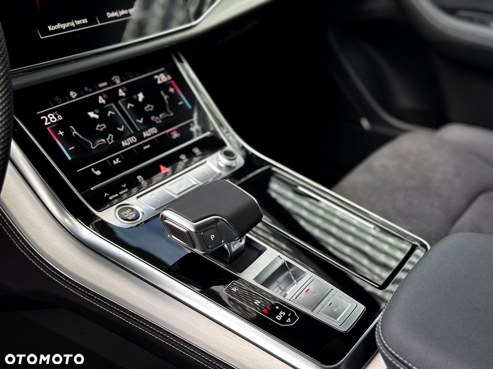 Audi Q8 - 22
