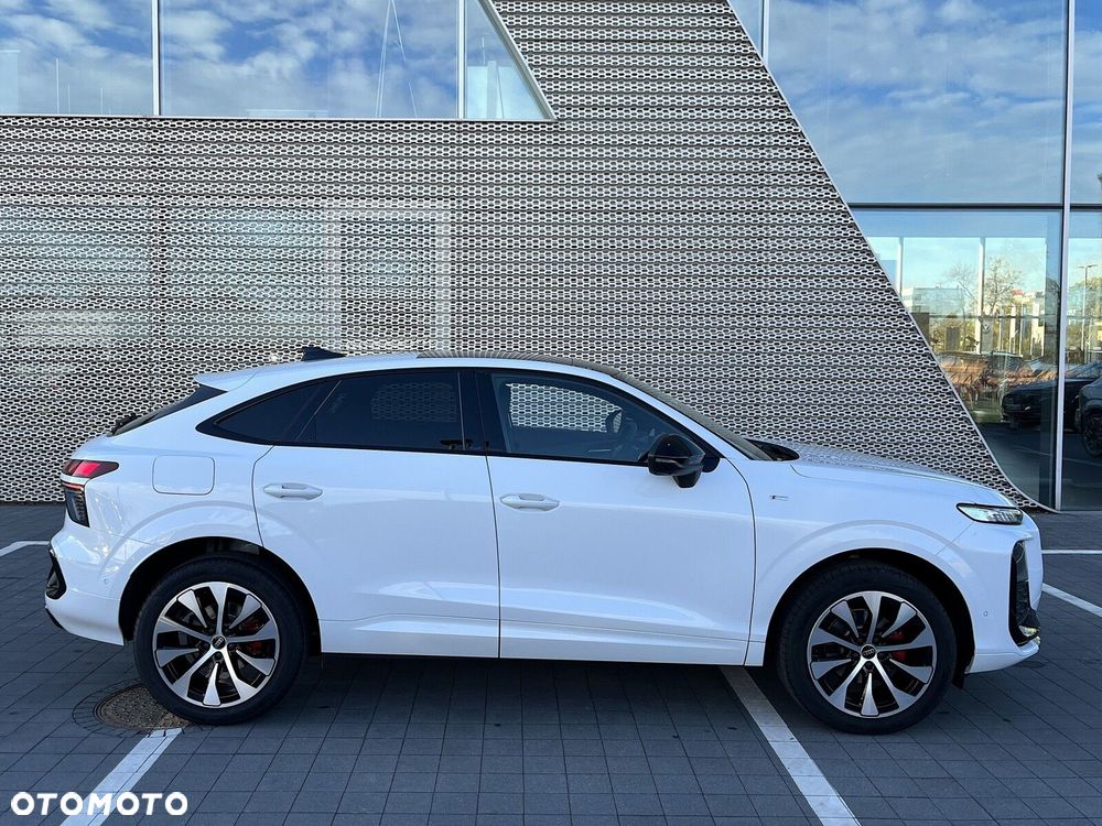 Audi Q3 Sportback - 23