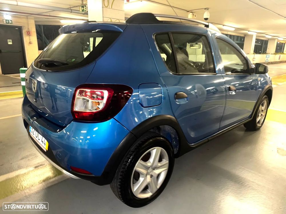 Dacia Sandero 1.5 dCi Stepway - 7