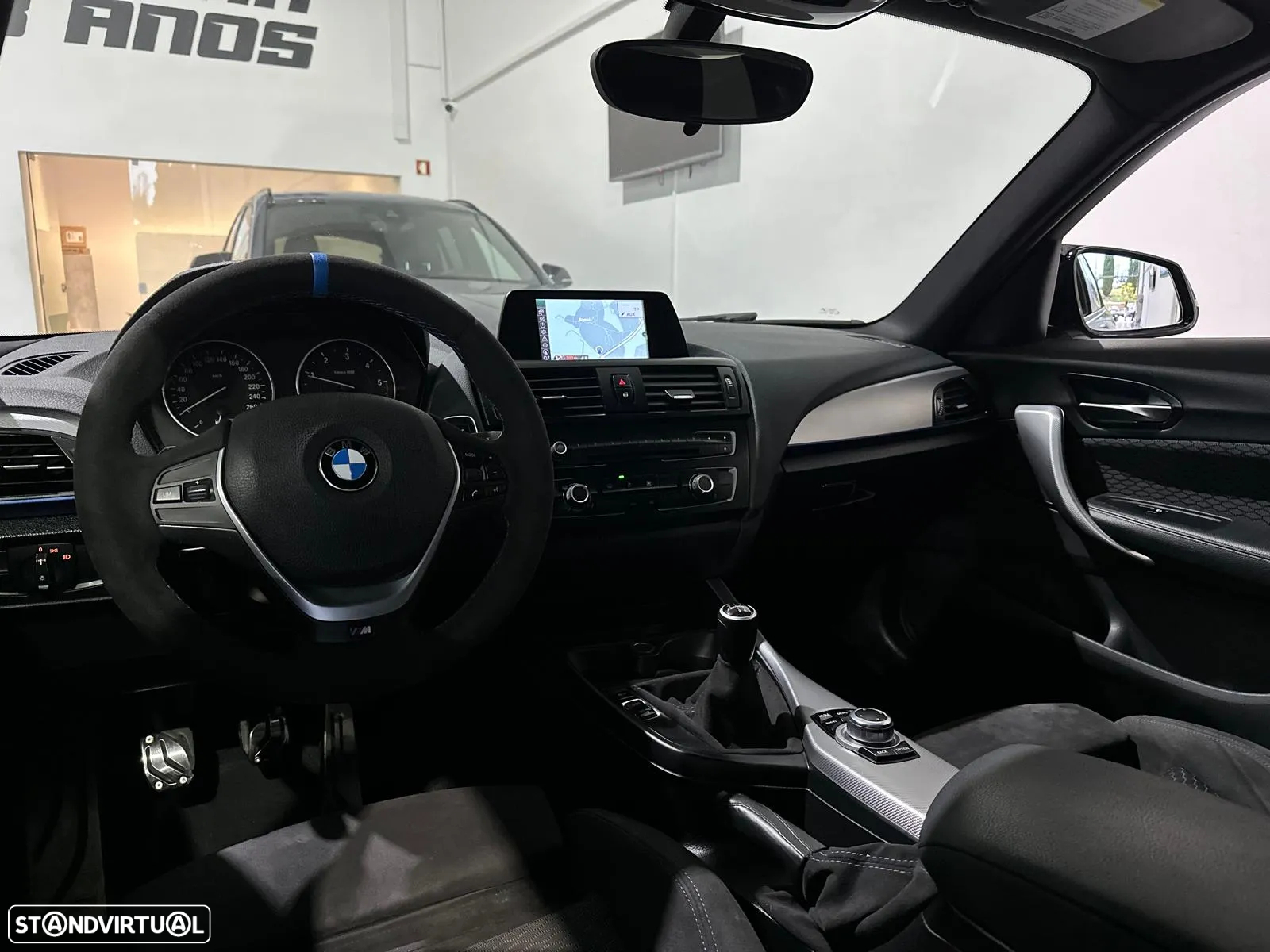 BMW 118 d Pack M - 26