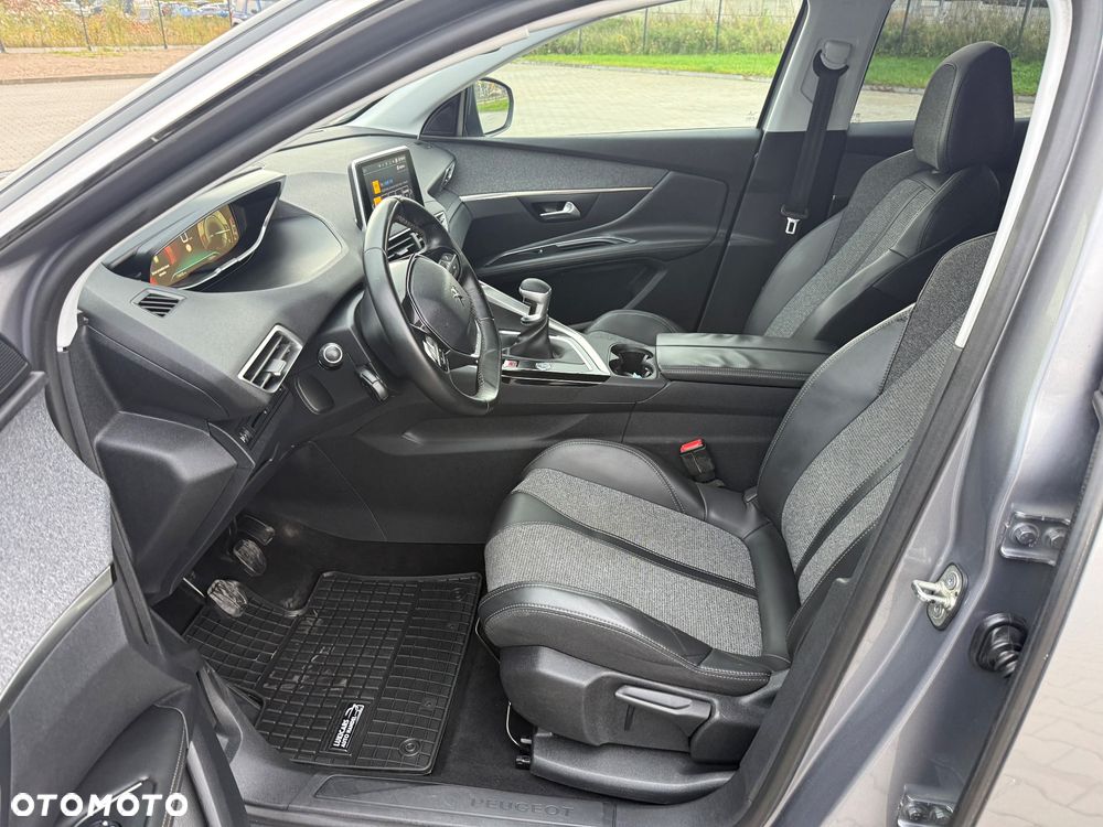 Peugeot 3008 BlueHDi 120 Stop & Start Allure - 22
