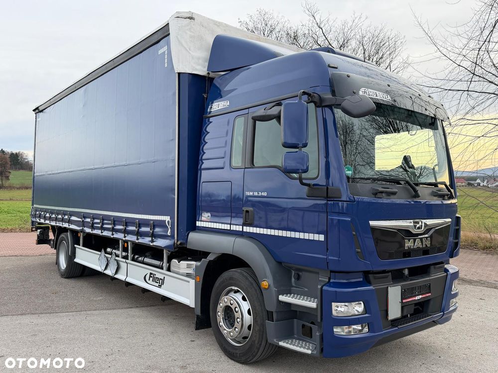 MAN TGM 18.340 / FIRANKA / LIFT / SPROWADZONY / KLIMA POSTOJOWA / 2017 /  9700 ŁADOWNOŚĆ / AUTOMAT / 18 PALET / E6 /  WINDA / - 1