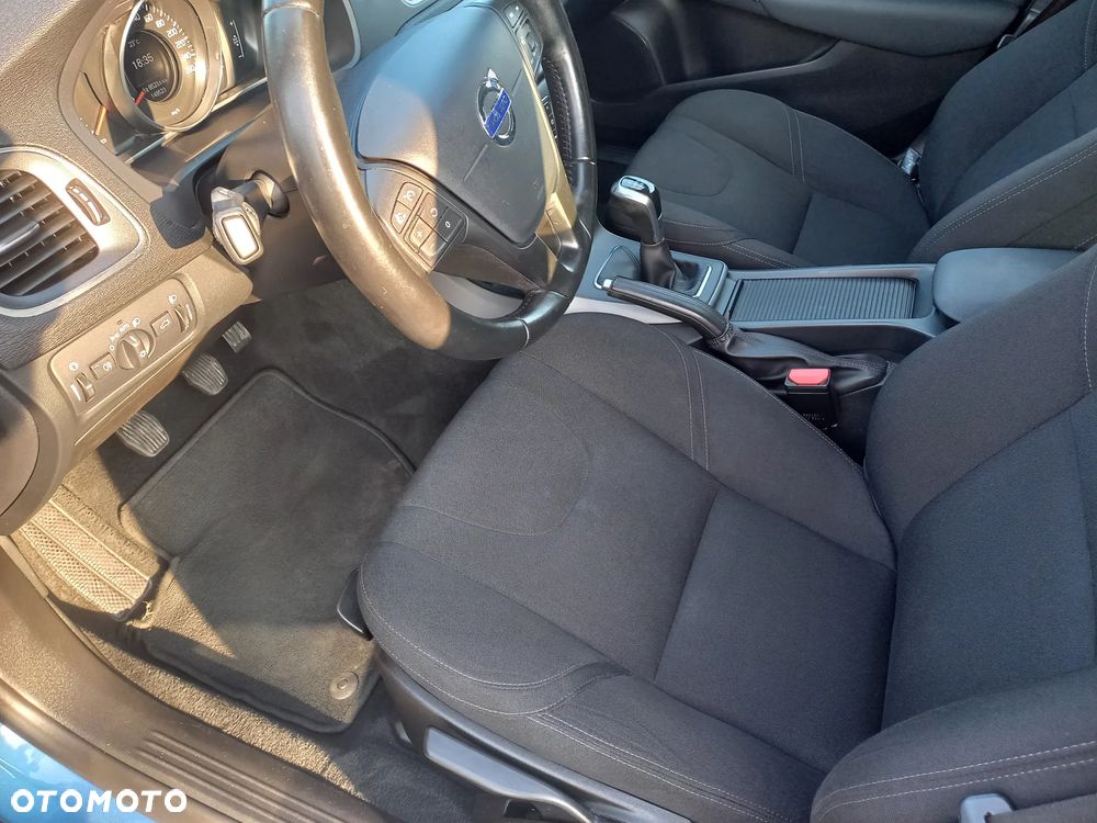 Volvo V40 D2 Drive-E Kinetic - 17