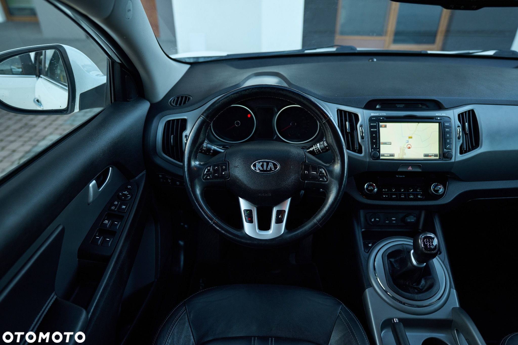 Kia Sportage 1.6 GDI 2WD Dream-Team Edition - 27