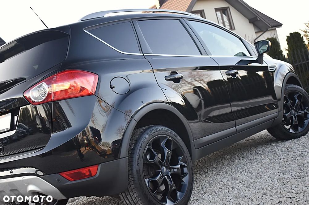 Ford Kuga 2.0 TDCi 4x4 Titanium - 38