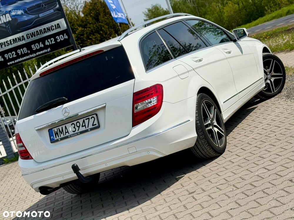Mercedes-Benz Klasa C 200 CGI BlueEFFICIENCY - 28