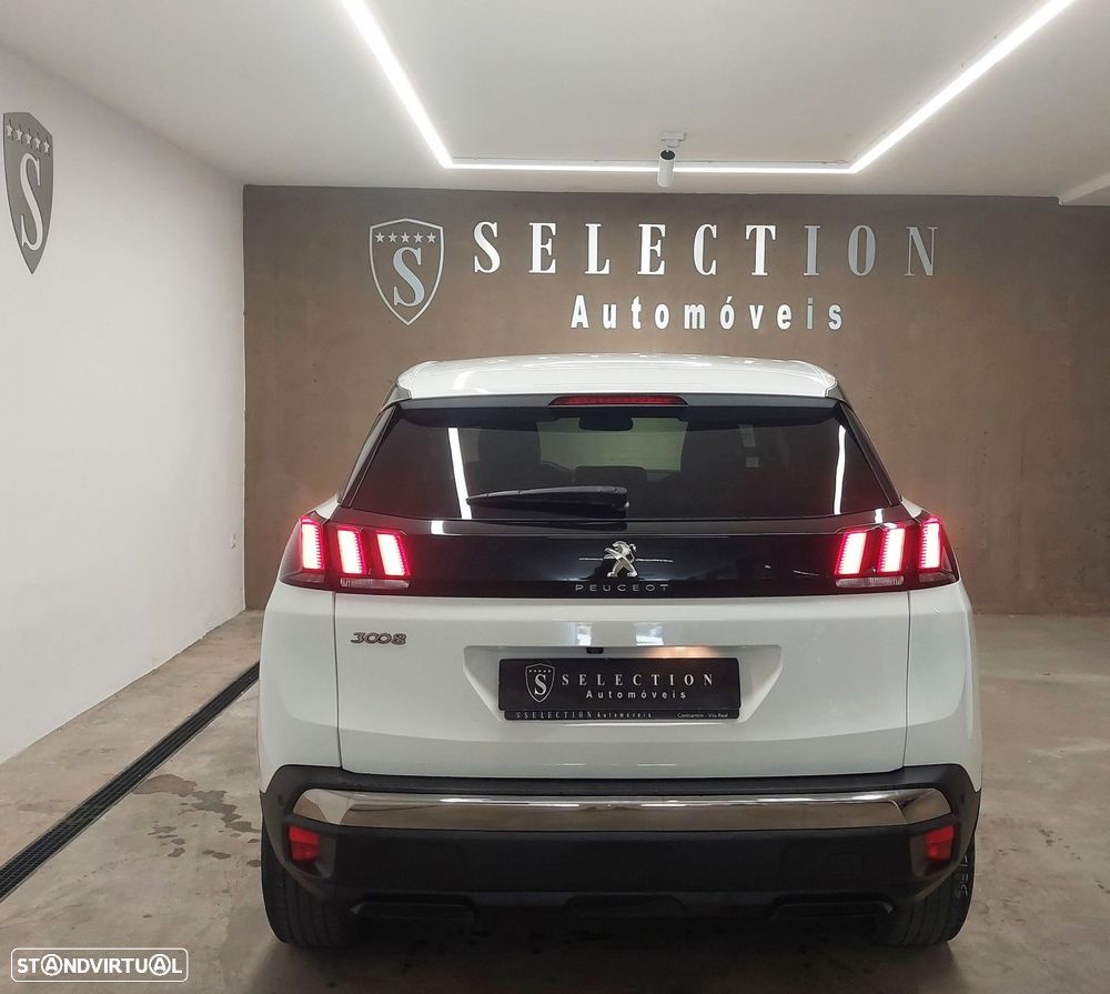 Peugeot 3008 1.2 PureTech Allure - 10