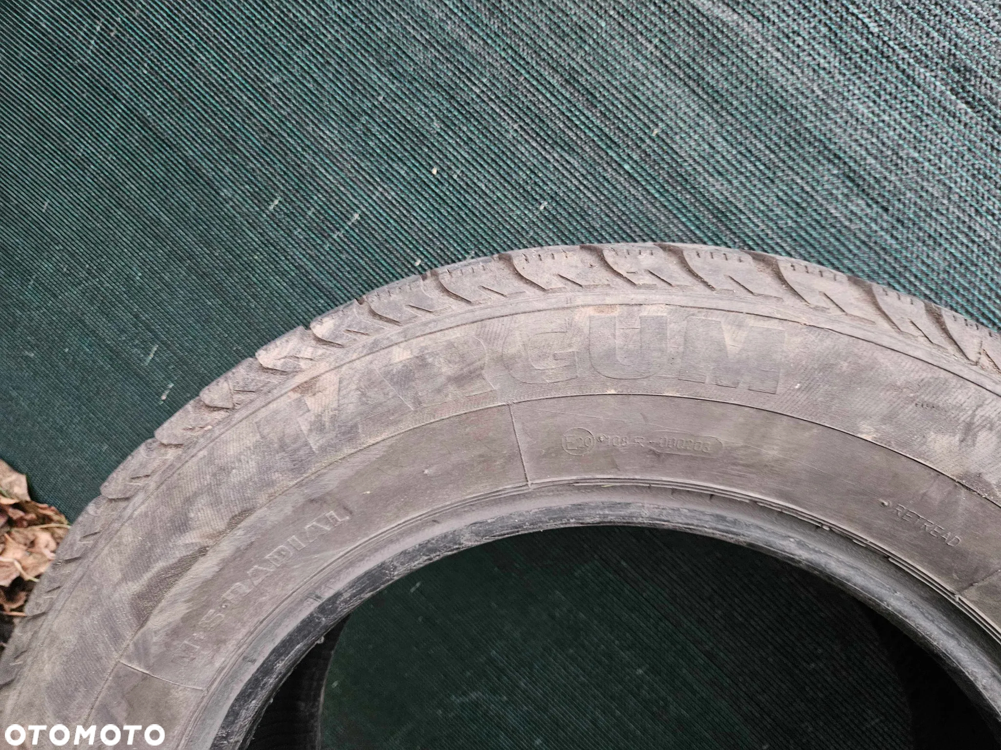 Opony Opona Zimowe 195/65 R15 4szt - 4