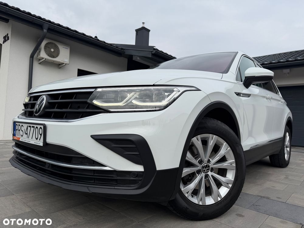 Volkswagen Tiguan 1.5 TSI EVO Comfortline - 9