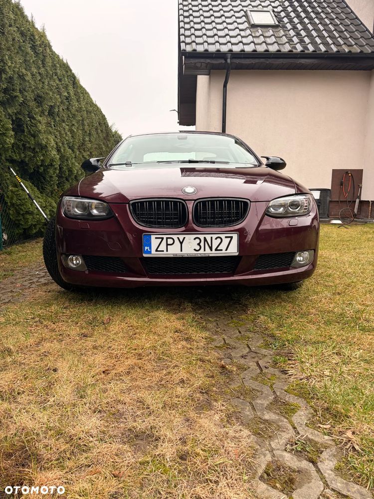 BMW Seria 3 330i - 10