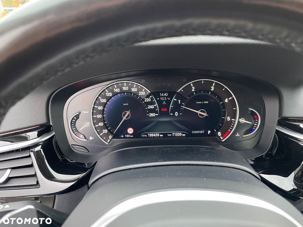 BMW Seria 5 530d Sport Line sport - 29