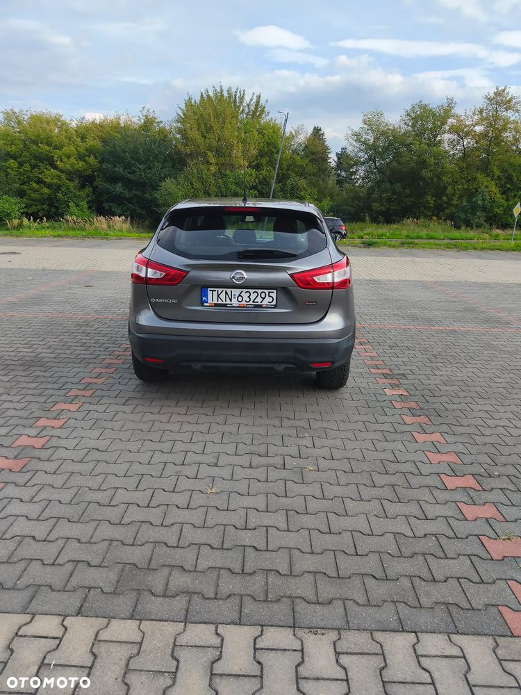 Nissan Qashqai 1.2 DIG-T N-Connecta EU6 - 9