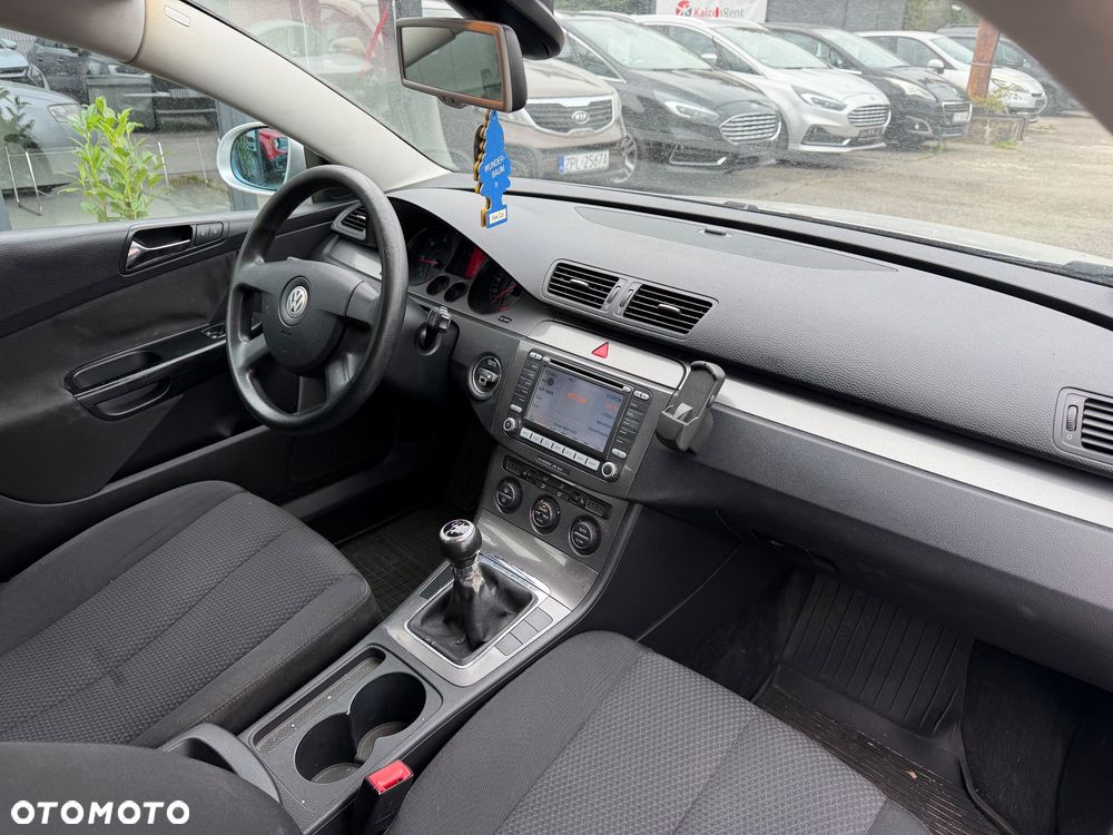 Volkswagen Passat 1.9 TDI DPF Trendline - 22