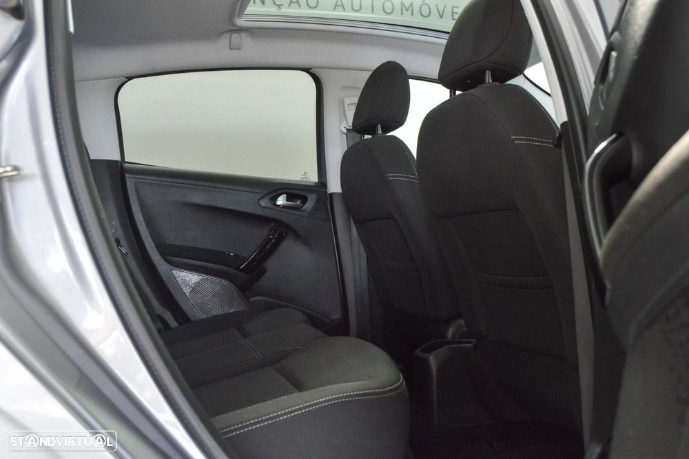 Peugeot 208 1.5 BlueHDi Allure - 48