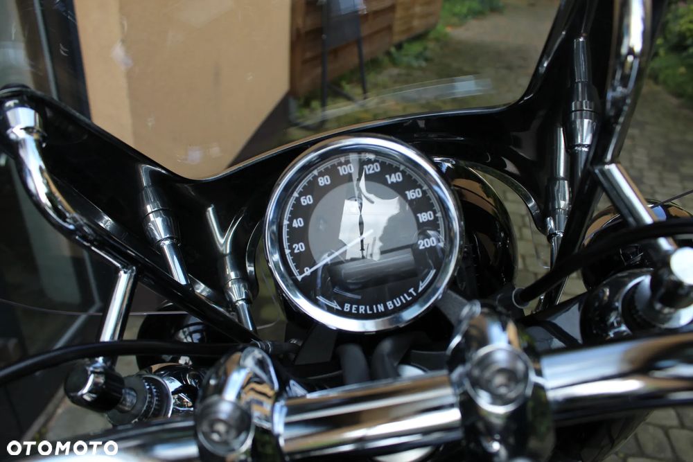 BMW R - 17