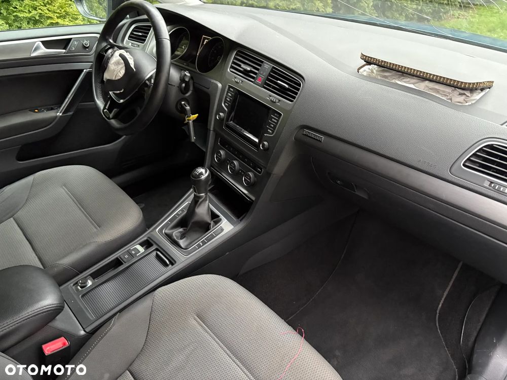 Volkswagen Golf 2.0 TDI (BlueMotion Technology) Comfortline - 5