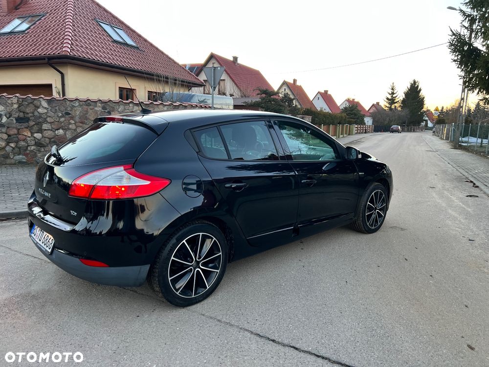 Renault Megane ENERGY TCe 115 Start & Stop Bose Edition - 6