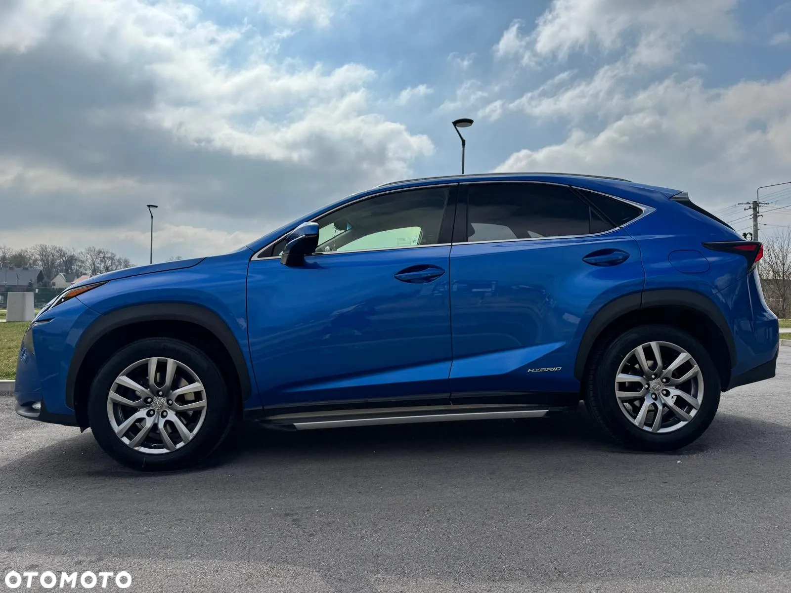 Lexus NX 300h Comfort AWD - 10