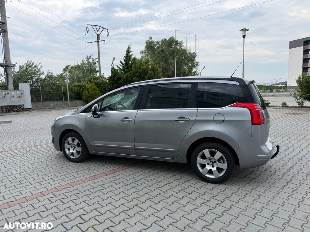 Peugeot 5008 1.6 THP Active - 30