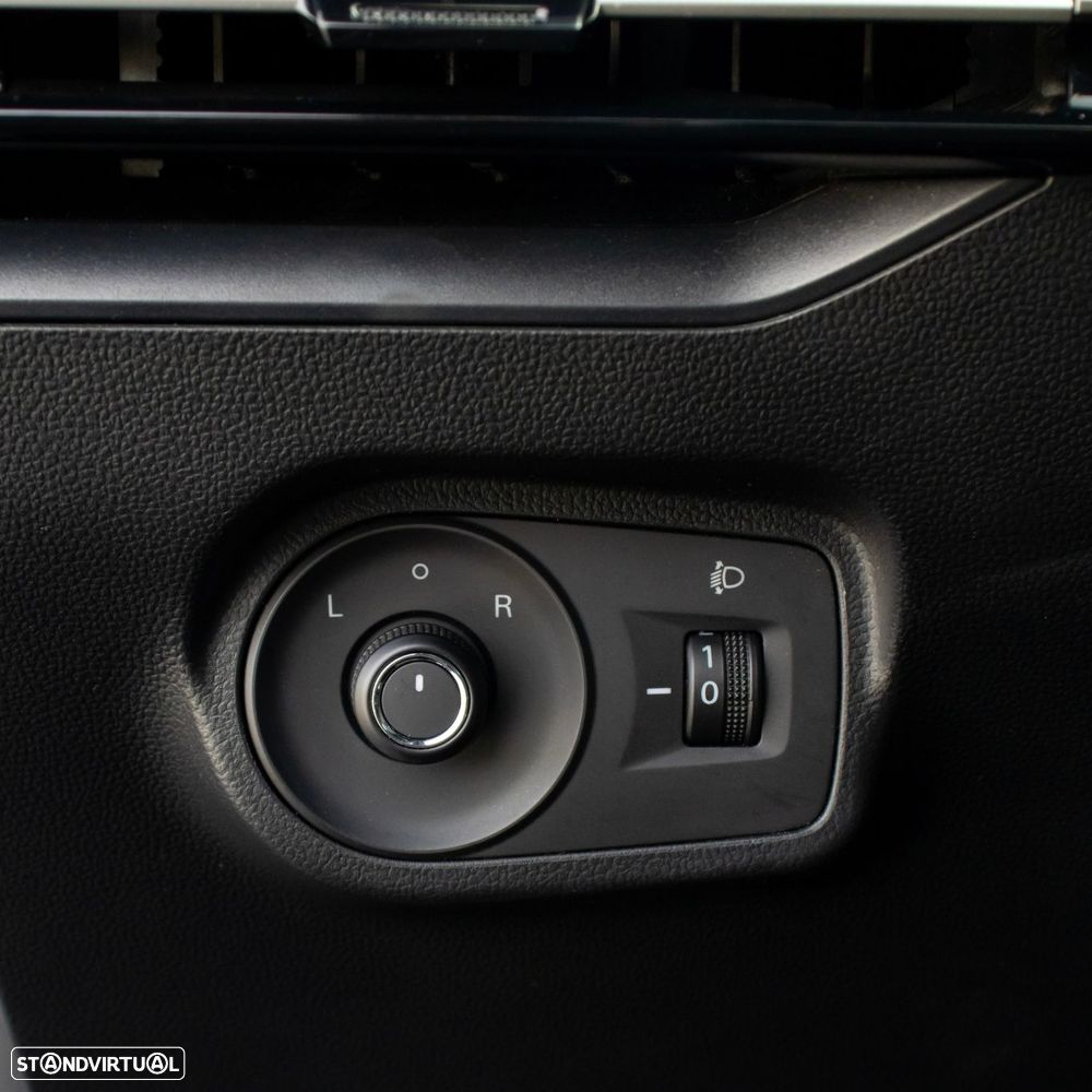 MG MG4 51 kWh Standard - 14