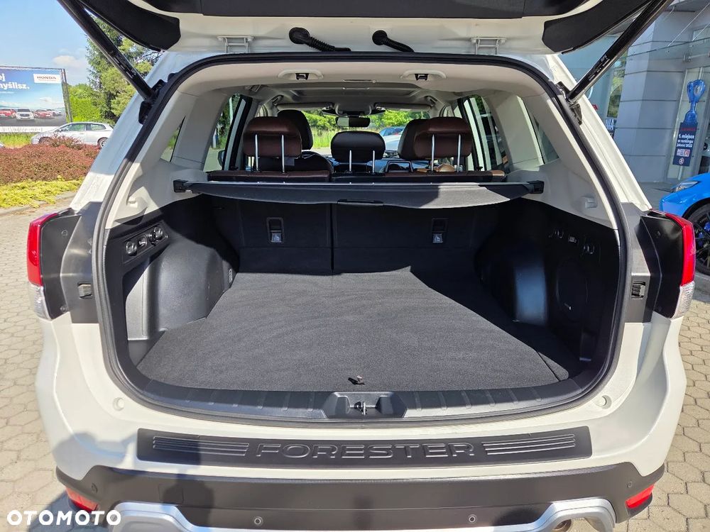 Subaru Forester 2.0i-L Exclusive Navi (EyeSight) Lineartronic - 25