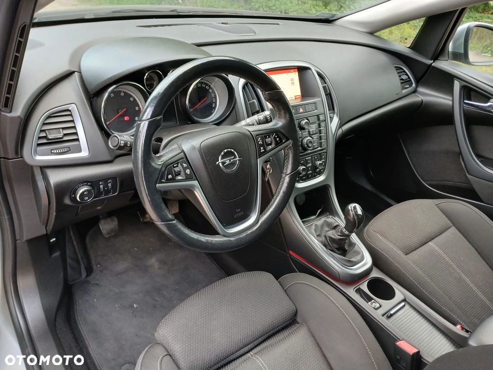 Opel Astra - 10