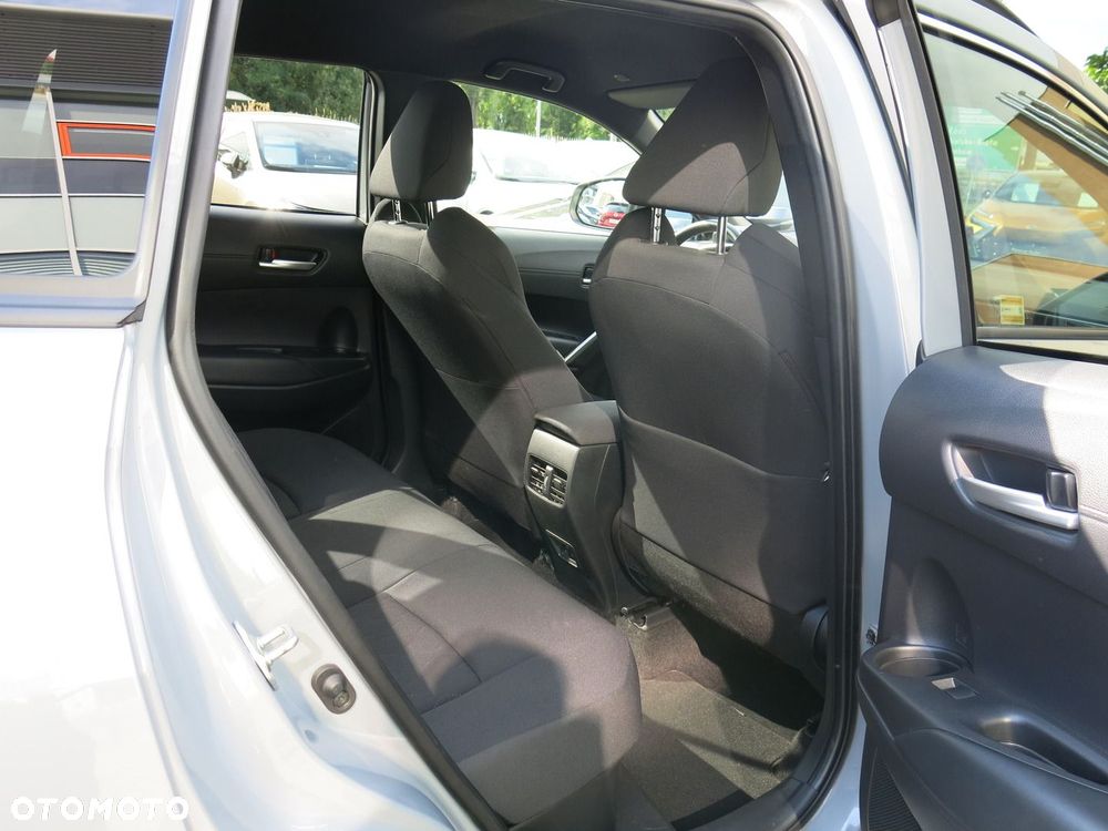 Toyota Corolla Cross - 8