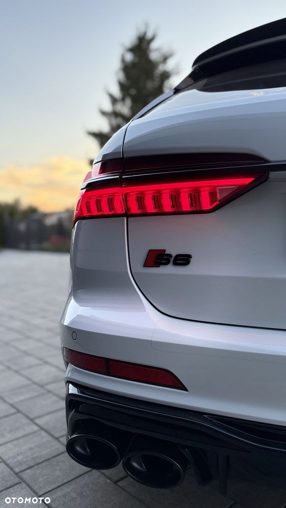 Audi S6 Avant - 23
