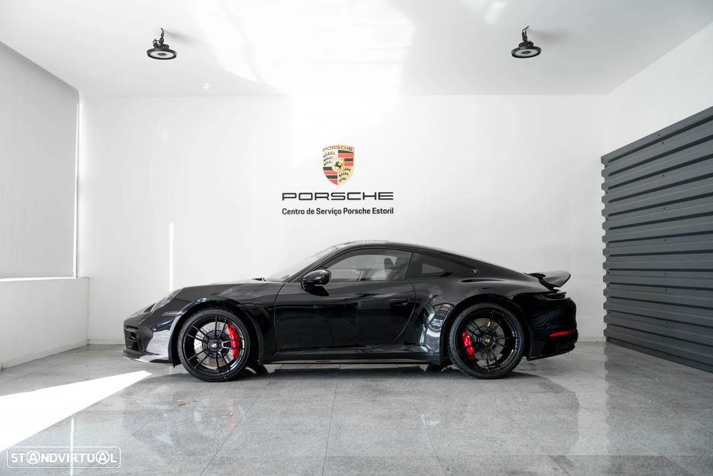 Porsche 911 (992) Carrera GTS PDK - 3