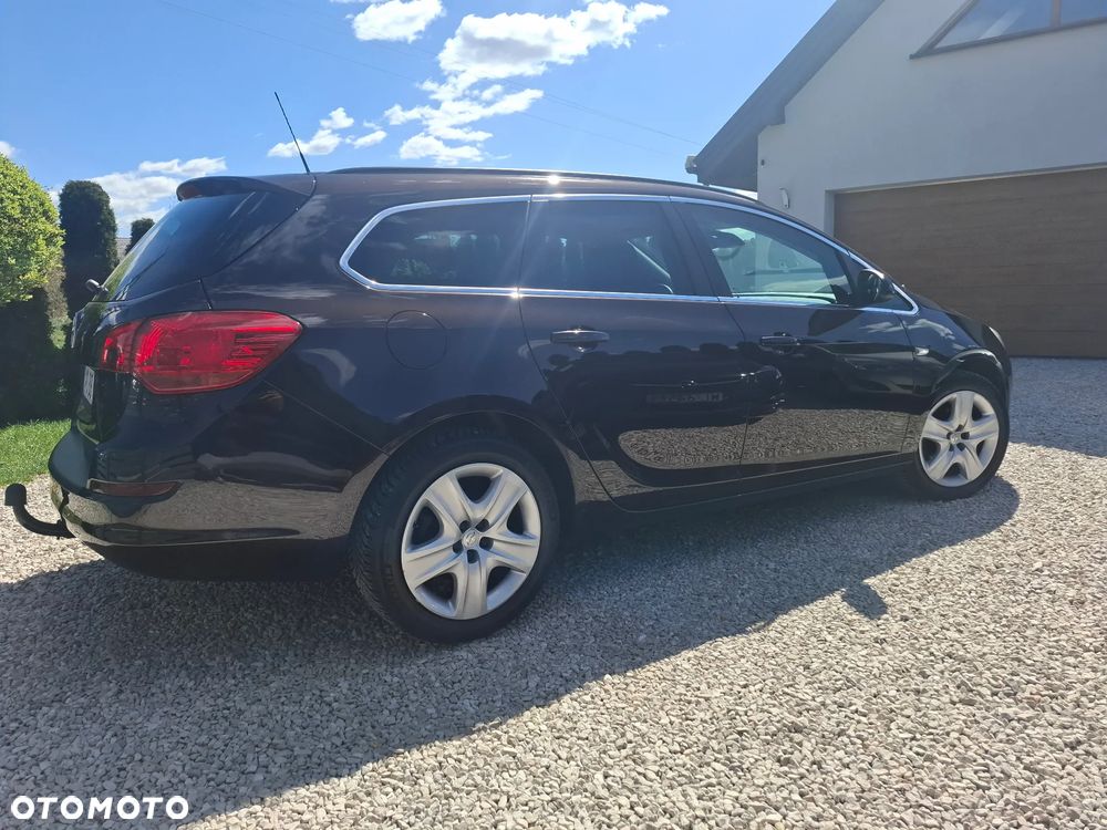 Opel Astra 1.6 Exklusiv - 15