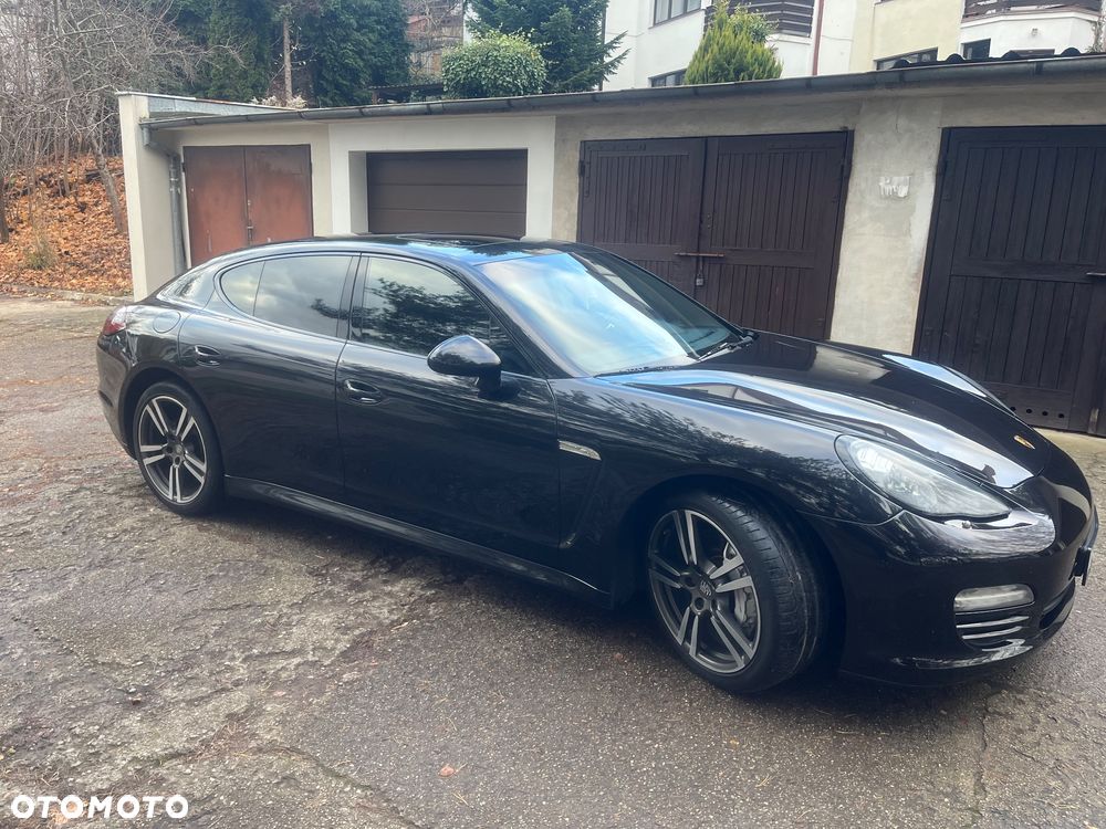 Porsche Panamera 4S - 4