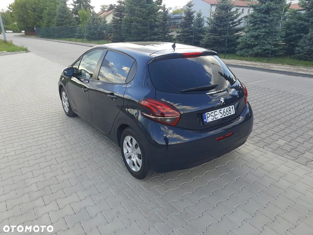 Peugeot 208 PureTech 68 Active - 8