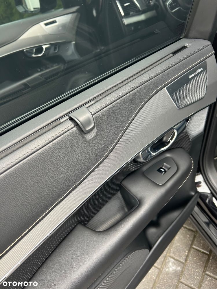 Volvo XC 90 B5 D AWD Ultimate Dark - 12