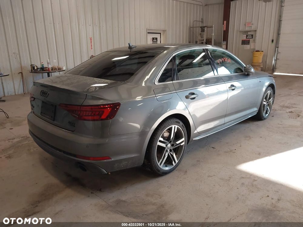 Audi A4 Limousine - 21