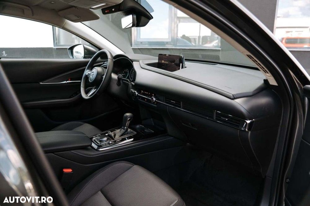 Mazda CX-30 - 16