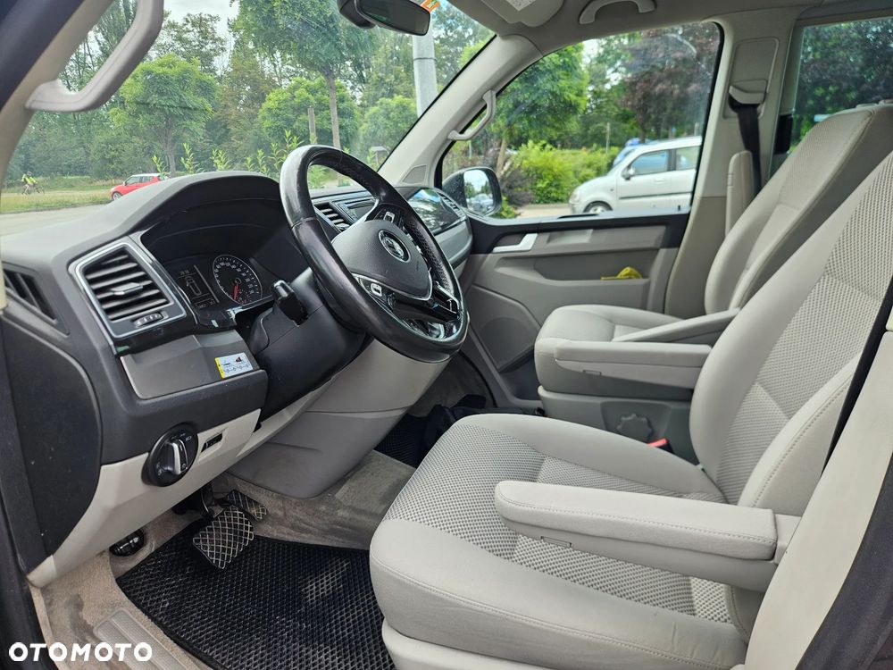 Volkswagen California - 11