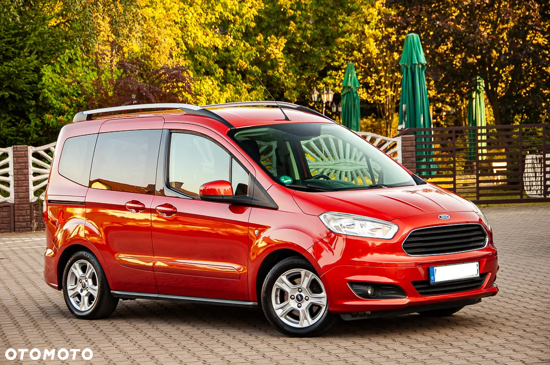 Ford Tourneo Courier 1.0 EcoBoost S&S Trend - 4
