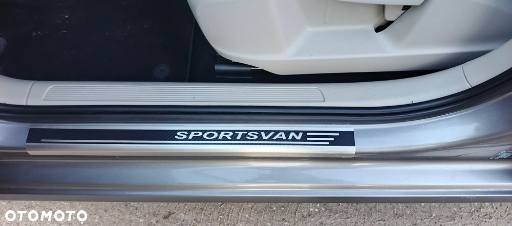 Volkswagen Golf Sportsvan - 30